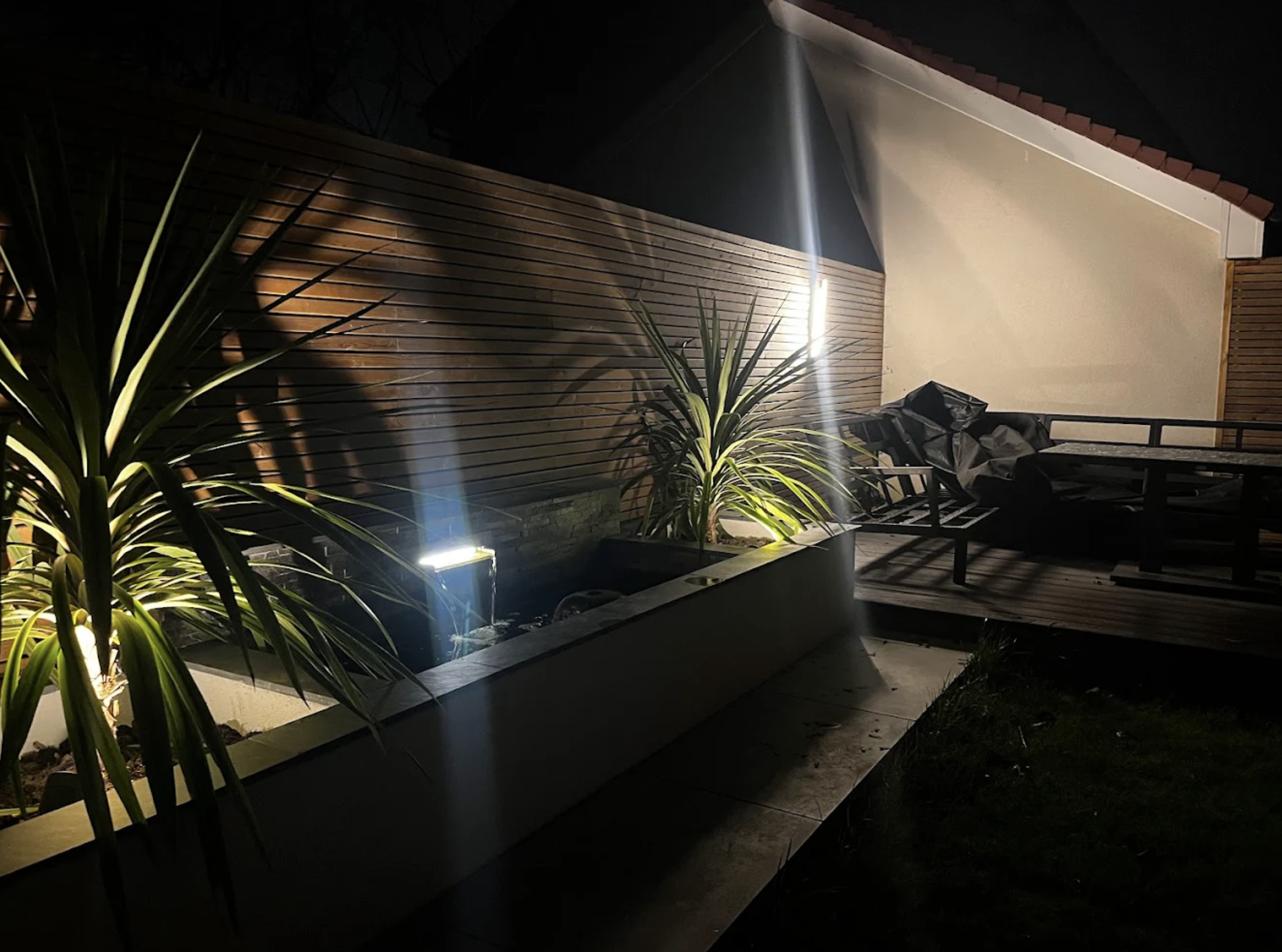 Outdoor Lighting Installation Broxbourne - Remote Outdoor Lighting Installation
